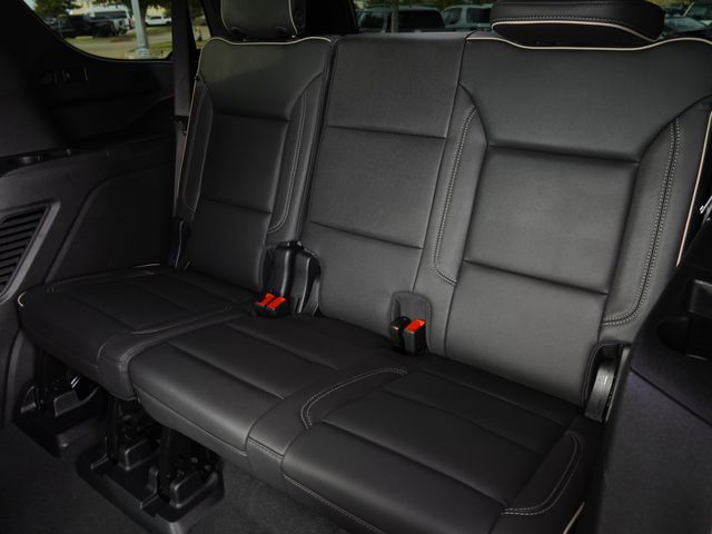 Used 2025 GMC Yukon SUV