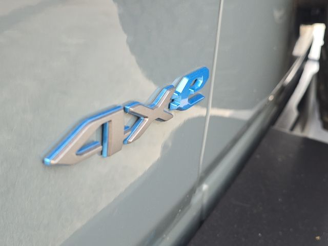 2025 Jeep Wrangler Rubicon 4xe:B02249