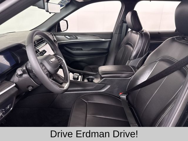 Used 2025 Jeep Grand Cherokee L SUV