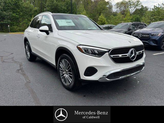 Polar White 2026 Mercedes-Benz GLC 300 4MATIC SUV / Crossover All-Wheel Drive 9-Speed Automatic