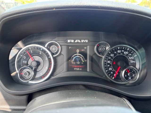Used 2022 White Ram Big Horn image 14