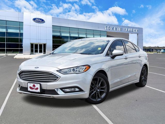 2018 Ford Fusion SE FWD's photo