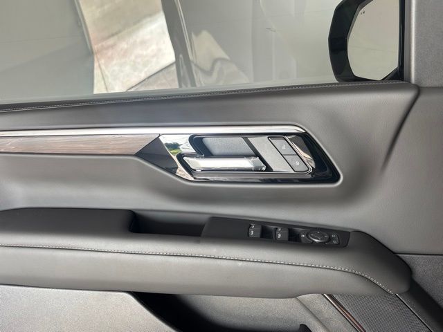 New 2026 Chevrolet Suburban SUV