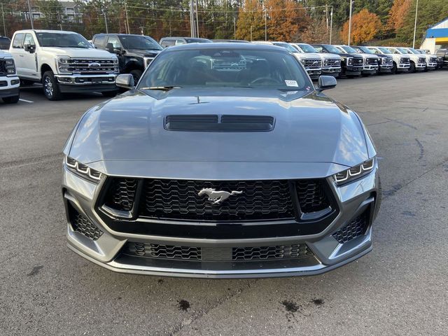 2025 Ford Mustang GT 8