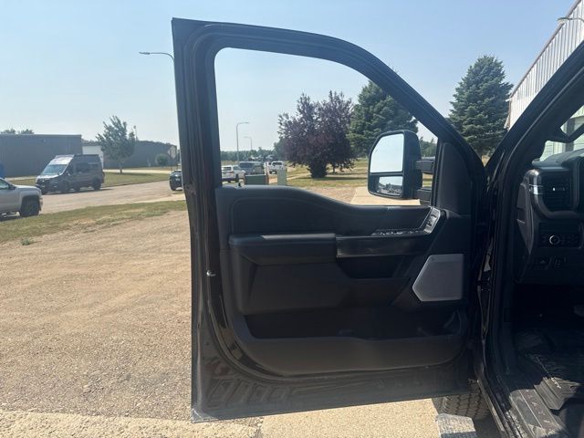 2026 Agate Black Metallic Ford Super Duty F-250 SRW Platinum 4X4 Truck