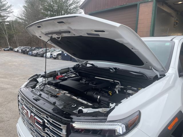 Used 2023 GMC Canyon Truck