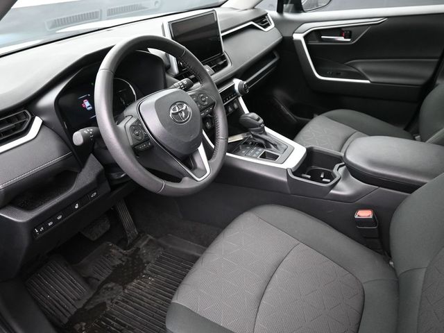 2023 Toyota RAV4 XLE 26