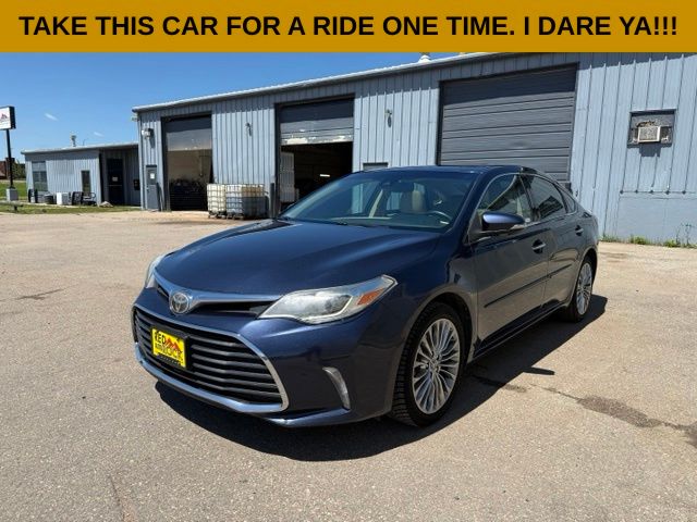 Pearl 2016 Toyota Avalon Sedan Front-Wheel Drive 6-Speed Automatic