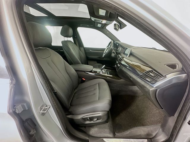 Thumbnail: 2017 BMW X5 - 29
