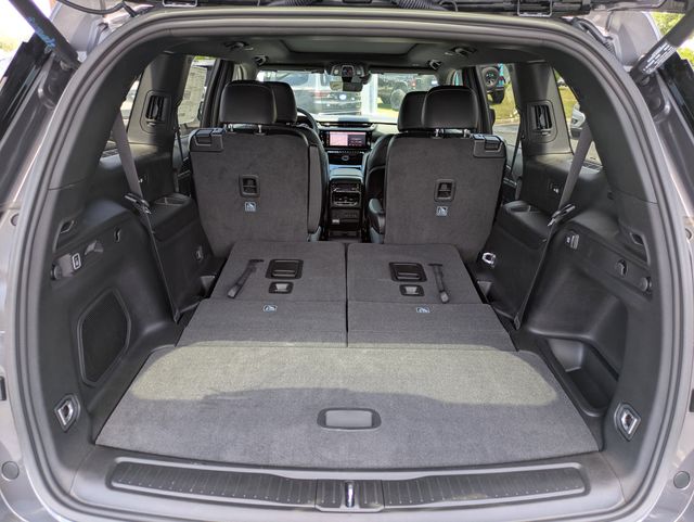 2026 Jeep Grand Cherokee L Limited 4x2