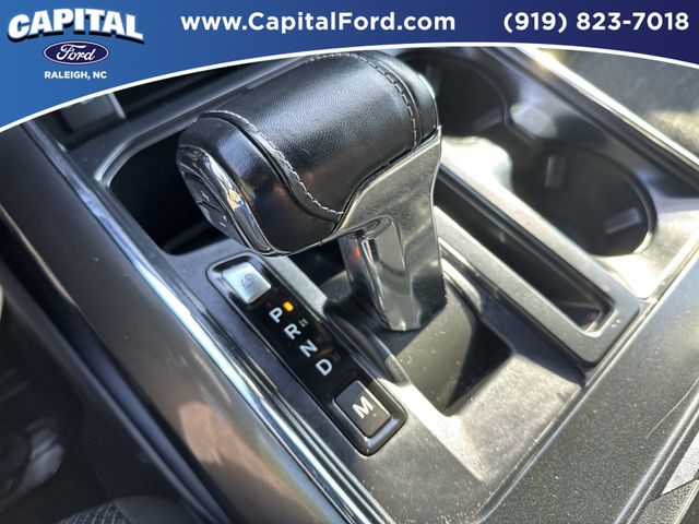 Used 2023 Silver Ford XLT image 31