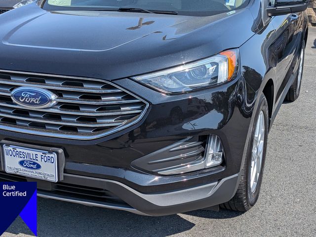 Used 2022 Black Ford SEL image 9