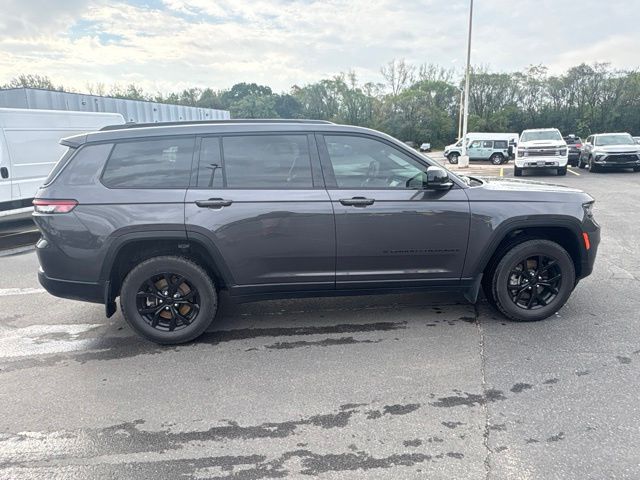 2024 Baltic Gray Metallic Clearcoat Jeep Grand Cherokee L Altitude X 4X4 SUV