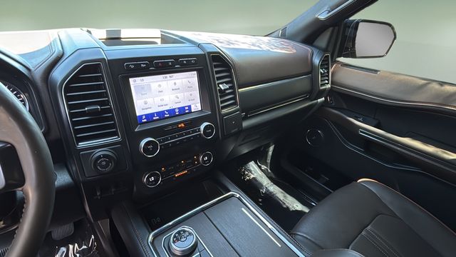Used 2020 Black Ford King Ranch image 25