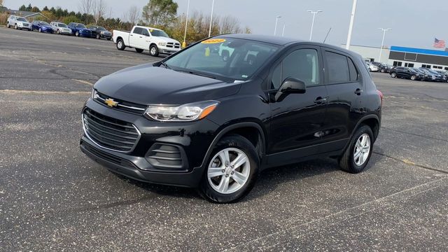 2022 Chevrolet Trax LS 4