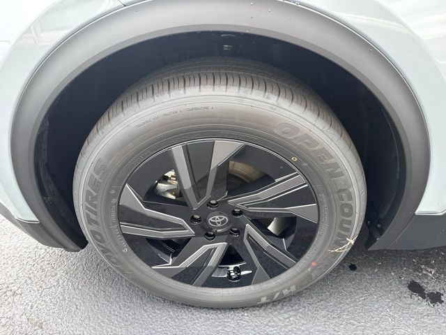 New 2026 Toyota C-HR SUV