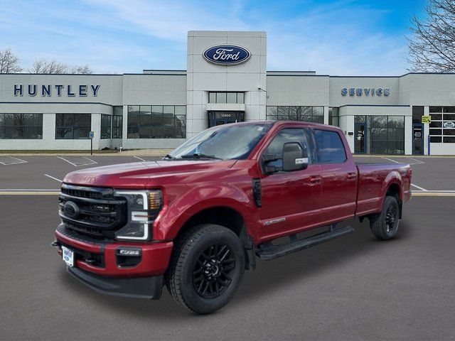 Red 2022 Ford F-350 Super Duty Lariat Crew Cab 4WD Pickup Truck Four-Wheel Drive Automatic