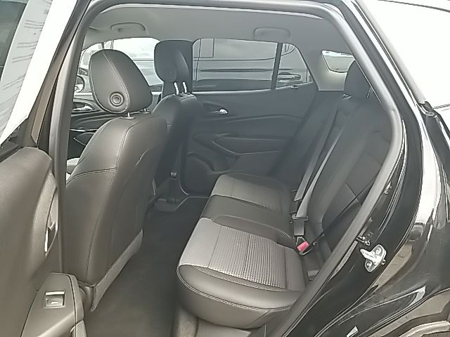 Used 2025 Chevrolet Trax SUV
