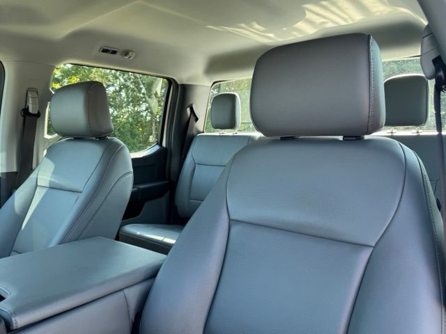 Used 2026 White Ford XL image 24