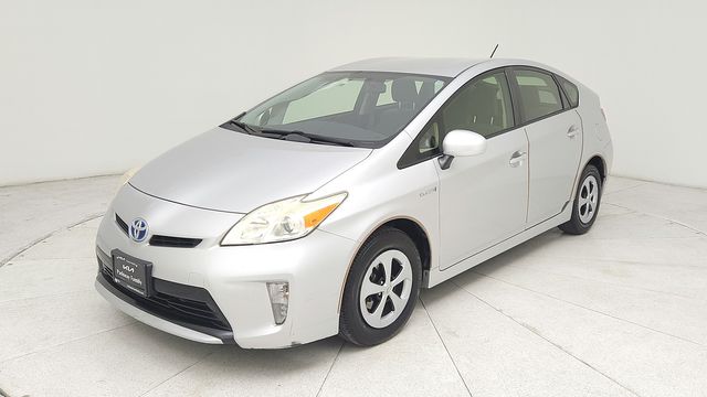 2013 Toyota Prius Three's photo
