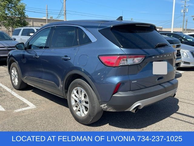 Used 2020 Ford Escape SE with VIN 1FMCU9G68LUB63617 for sale in Livonia, MI