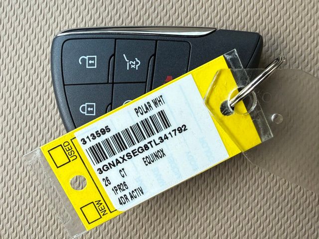 new 2026 Chevrolet Equinox car, priced at $40,285