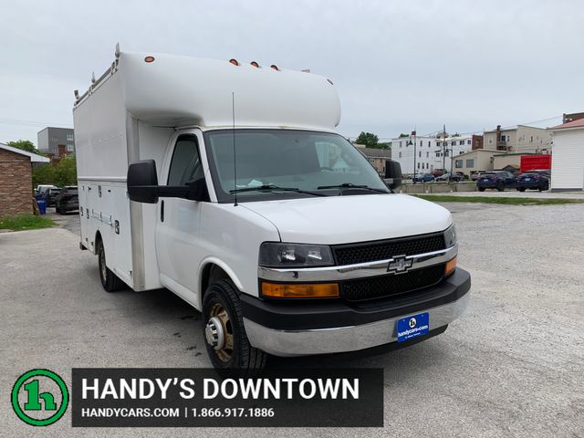 2016 Chevrolet Express 3500 139" WB's photo