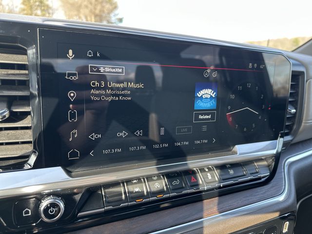 Certified Used 2025 White GMC SLT image 14