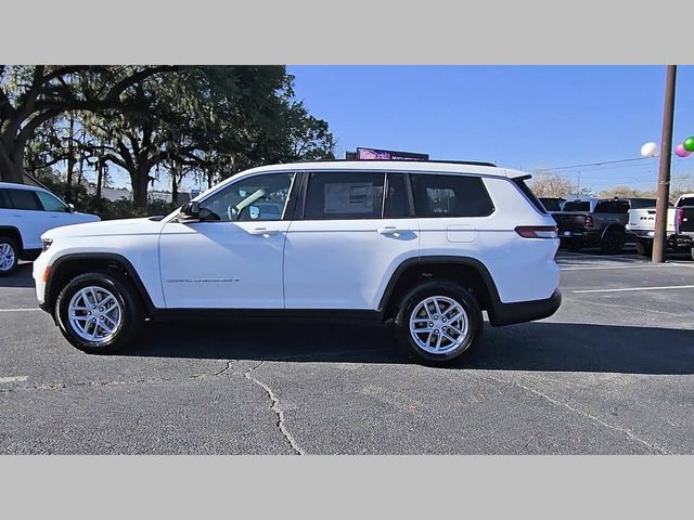 2026 Jeep Grand Cherokee L Laredo 4x2
