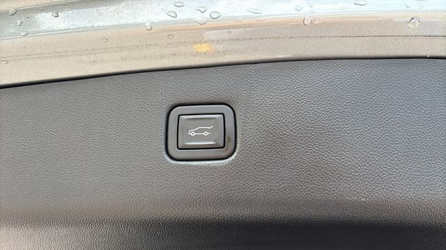 Used 2023 Gray Chevrolet LT image 32