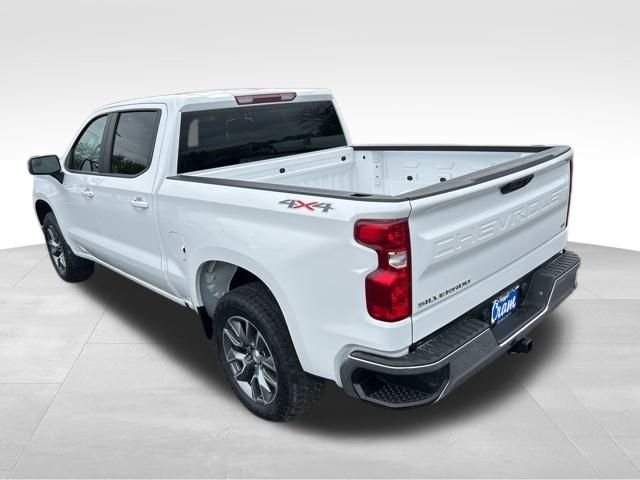 2025 Chevrolet Silverado 1500 LT photo