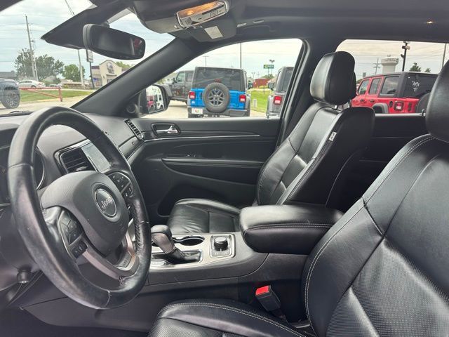 2021 Jeep Grand Cherokee 80th Anniversary Edition 28