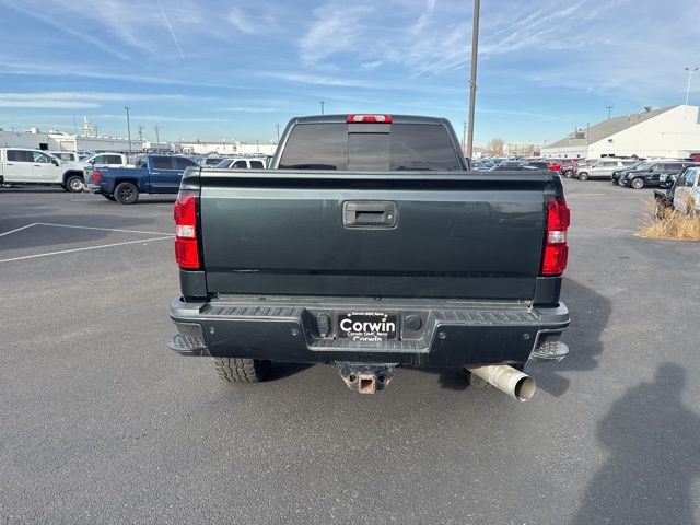 2017 GMC Sierra 2500HD Denali 31