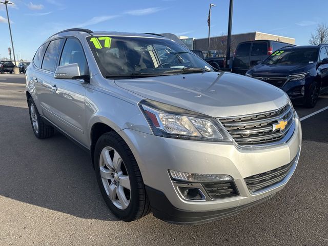 2017 Chevrolet Traverse 1LT FWD