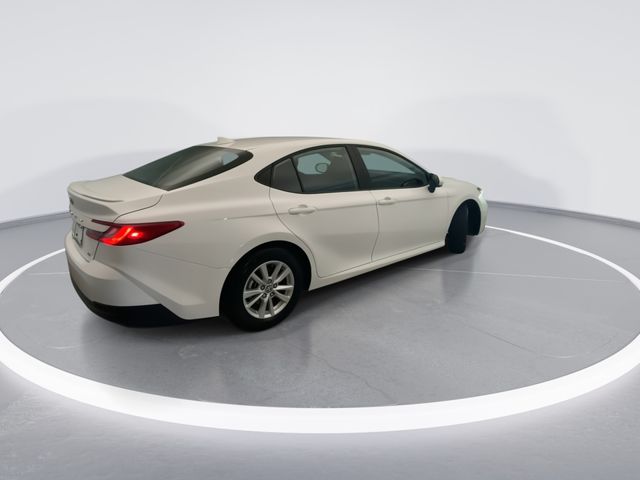 Used 2025 White Toyota LE image 6