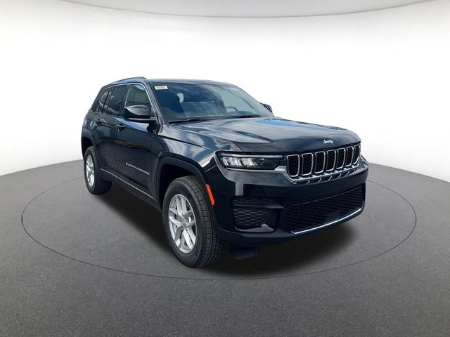 new 2025 Jeep Grand Cherokee car, priced at $39,564