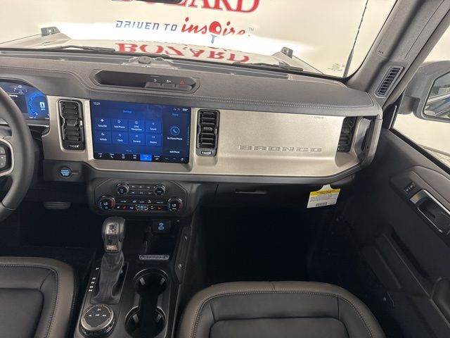 2025 Shadow Black Ford Bronco Outer Banks 4X4 SUV