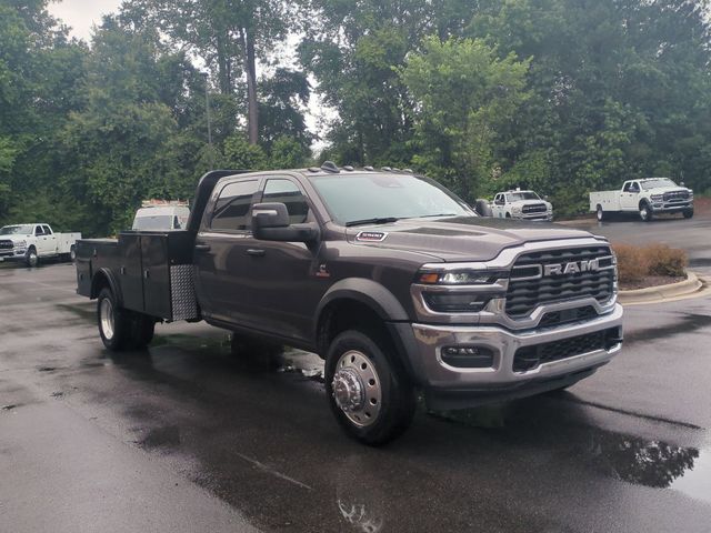New 2026 Granite Crystal Metallic Clear-Coat Exterior Paint RAM Tradesman image 7