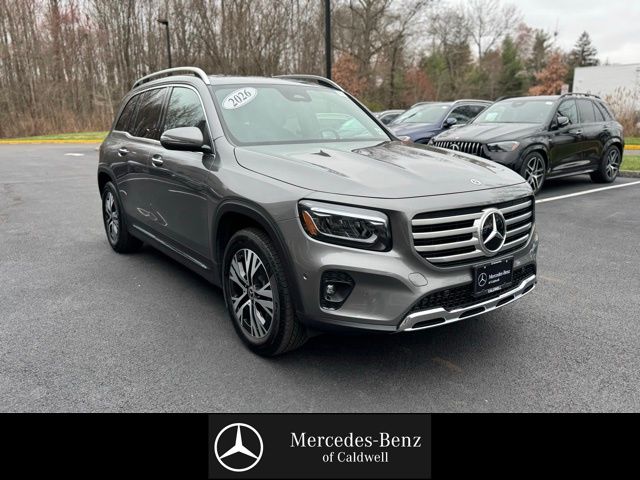 2026 Mercedes-Benz GLB GLB 250 4MATIC's photo