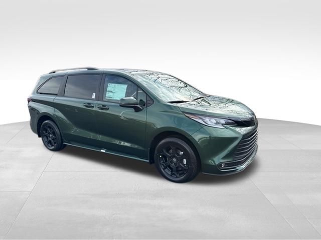 new 2026 Toyota Sienna car, priced at $53,689
