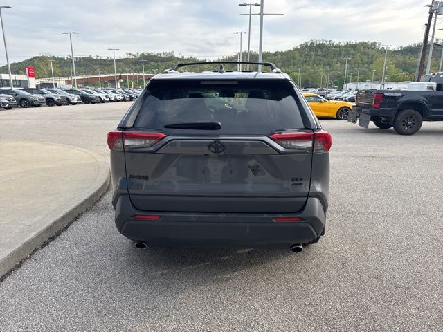 2019 Toyota RAV4 XLE Premium photo