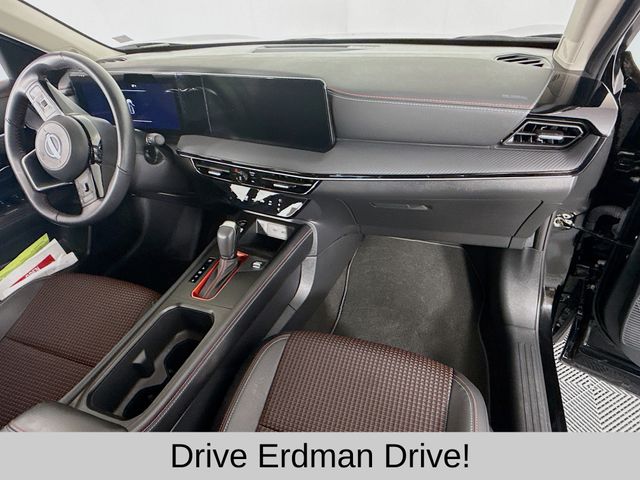Used 2025 Nissan Kicks SUV