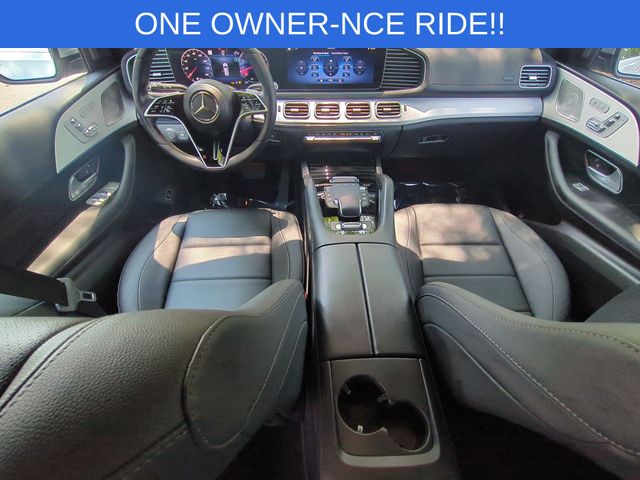 Used 2025 Silver Mercedes-Benz GLS 450 image 35