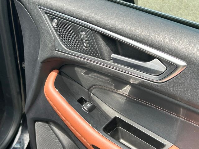 used 2019 Ford Edge car, priced at $17,247
