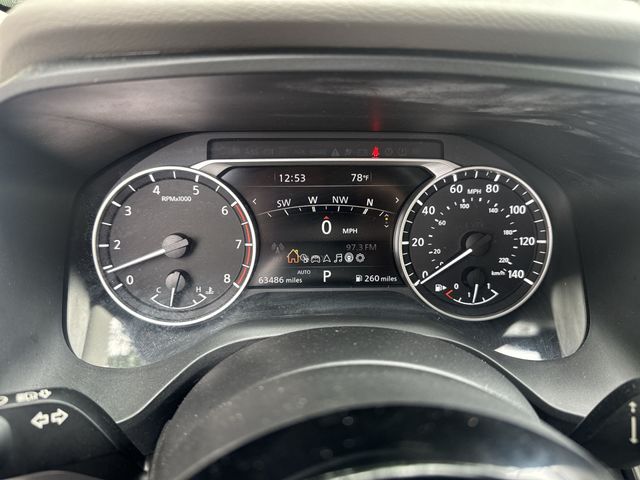 Used 2023 White Nissan SL image 19