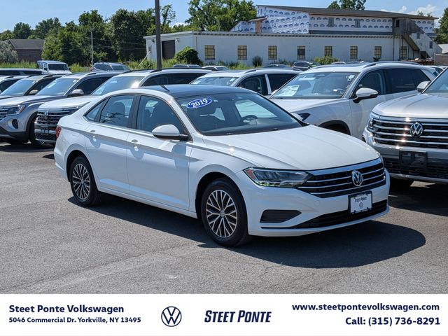  2019 Volkswagen Jetta SE FWD   