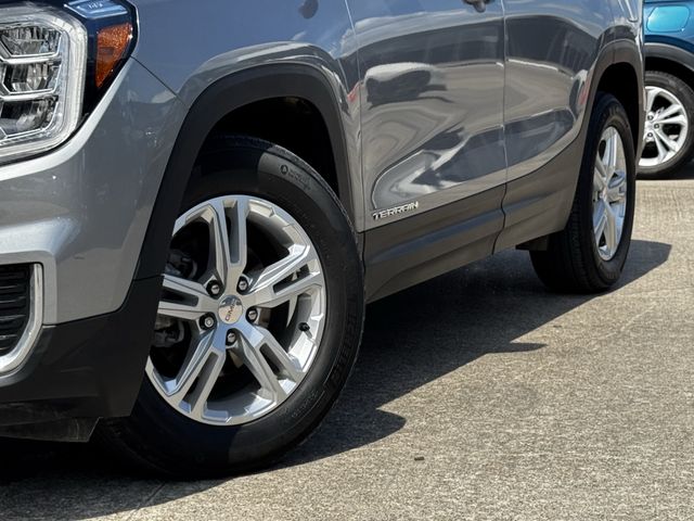 2023 GMC Terrain SLE Silver at South Houston Nissan