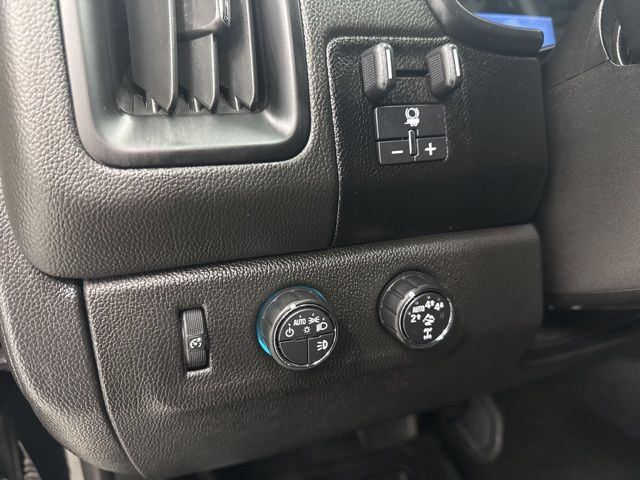 used 2018 Chevrolet Colorado car, priced at $25,409