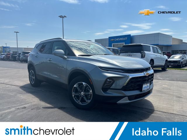 Sterling Gray Metallic 2026 Chevrolet Blazer SUV / Crossover  9-Speed Automatic Overdrive