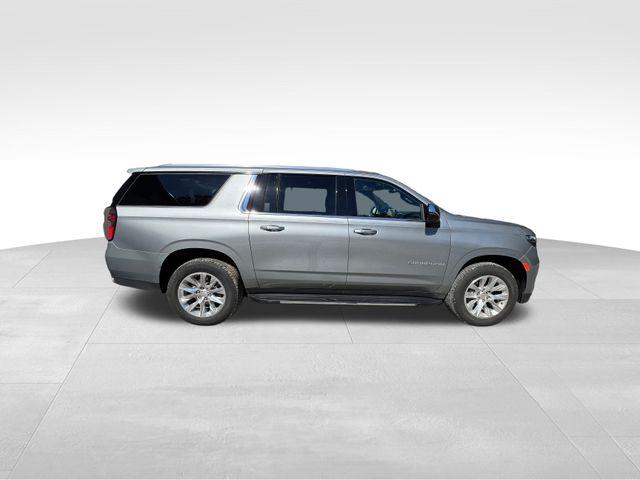 2023 Chevrolet Suburban Premier 10